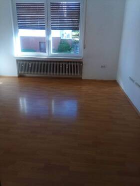 Schlafzimmer EG.jpg - 2 Zimmer Etagenwohnung in Gosheim