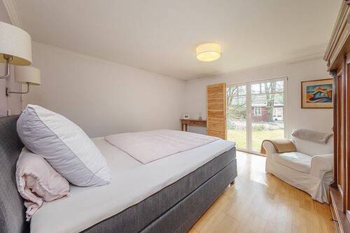 Schlafzimmer EG - 