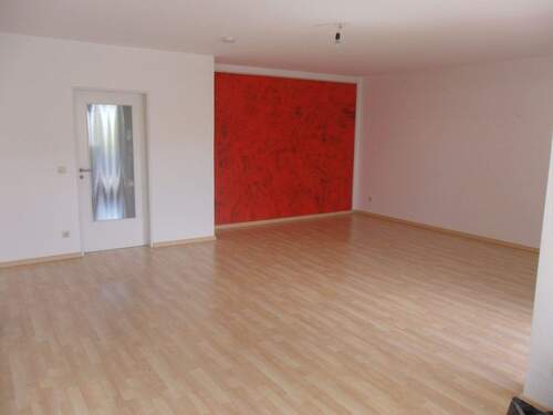 13-Wohnzimmer Blick aus der Küche.JPG - 