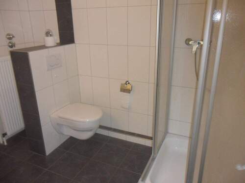 23-Bad-Dusche, WC.JPG - 