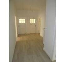 Gesuchte ruhige und wirklich sonnige Lage am Mühlberg, nahe Bahnhof Kitzingen:-)