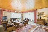 Wohnzimmer - 4 Zimmer Mehrfamilienhaus, Wohnhaus zum Kaufen in Gangelt