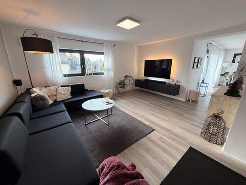 Wohnen - 2 Zimmer Etagenwohnung zum Kaufen in Schwanstetten