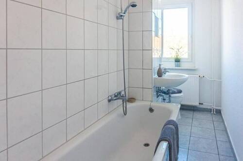 Bad Vergleichswohnung - 3 Zimmer Etagenwohnung in Chemnitz