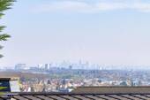Skylineblick vom Balkon - 