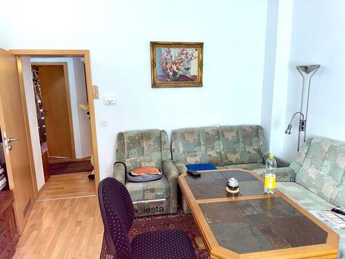 Wohnzimmer - 3 Zimmer Etagenwohnung in Nürnberg
