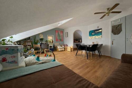 Wohn- und Esszimmer - Bild 4.jpeg - 