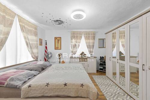 Schlafzimmer EG - 