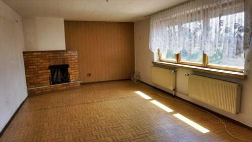 Wohnzimmer Dachgeschoss - Mehrfamilienhaus, Wohnhaus mit 264,00 m² in Britz zum Kaufen