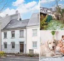 PHI AACHEN - Abriss oder Kernsanierung! Zentral gelegenes Wohnhaus in Eilendorf!