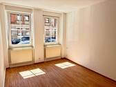 Wohnzimmer - 2 Zimmer Etagenwohnung zur Miete in Fürth