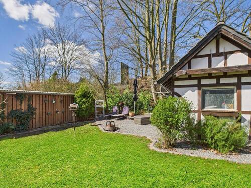 Garten hinter dem Haus - 