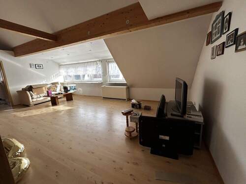 Ausgebauter Wohnraum im DG - 