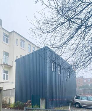 Hinterhaus Rückseite - 2 Zimmer Mehrfamilienhaus, Wohnhaus zum Kaufen in Neumünster