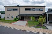 KFZ-Stellplatz - 