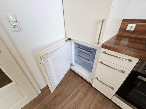 Kühl-Gefrierkombination - 