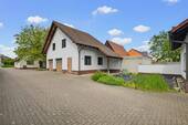 Garage/Nebengäude - 