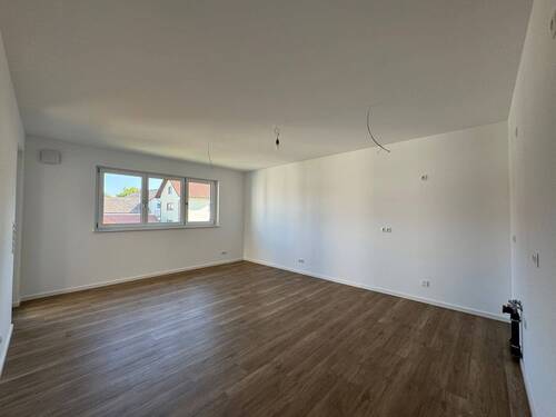 Wohn-Esszimmer mit Küche - 