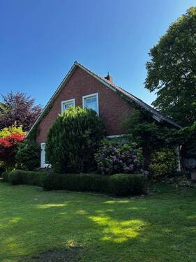Bild 1 - Einfamilienhaus im Stadtkern von Esens