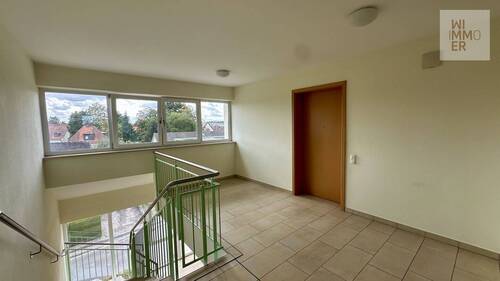 Treppenhaus - Etagenwohnung mit 97,20 m² in Altötting zum Kaufen