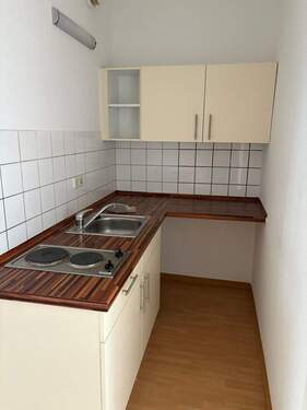 Einbauküche - 1 Zimmer Etagenwohnung in Neubrandenburg
