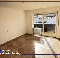 Lichtdurchflutetes Schmuckstück mit Potenzial: 3-Zimmer-Wohnung in Kirchham