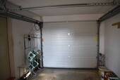 goßzügige Garage - 