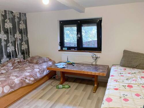 Wohnzimmer - 5 Zimmer Einfamilienhaus in Gehlert