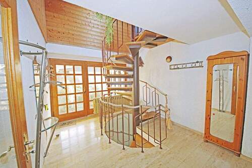 Windfang im EG - Einfamilienhaus mit 186,00 m&sup2; in Dessau-Roßlau zum Kaufen