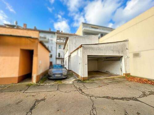 Rückansicht - Zufahrt - 1 Zimmer Gewerbeobjekt (Büro, Produktion, Verkauf) zum Kaufen in Kaiserslautern