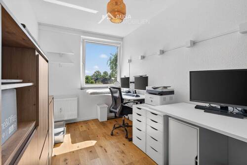 Arbeitszimmer - 