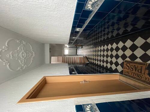 Flur / Hauseingang - 3 Zimmer Etagenwohnung zur Miete in Saarbrücken