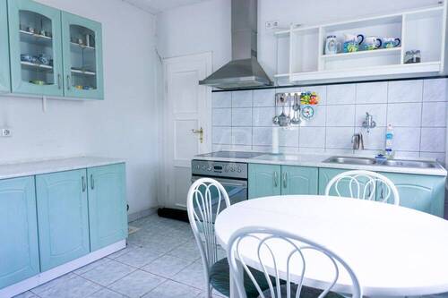 Küche mit Sitzplatz - 