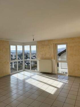 Lichtdurchfluteter Essplatz - 