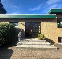 Zeitloser Bungalow in schöner Waldrandlage Provisionsfrei für den Käufer - Meppen Esterfeld