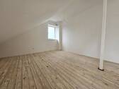 5. Zimmer oder 5. 6. und 7. Zimmer im Dachgeschoss - 