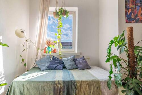 Wohnzimmer - 3 Zimmer Etagenwohnung zum Kaufen in Berlin