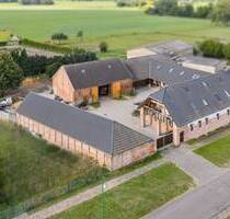 Ihr Traum vom Vierseitenhof - Pferdestall und -koppel, Parkplätze & 4 Wohnungen inklusive! - Wittstock/Dosse Biesen