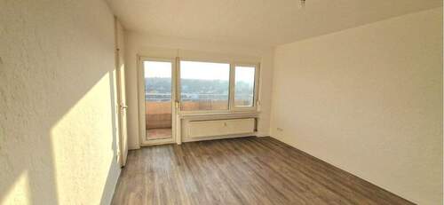 20260122_153606 - Stilvolle 3-Zimmer-Wohnung mit Weitblick und Balkon