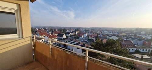 20260122_153640 - 3 Zimmer Etagenwohnung zur Miete in Lampertheim