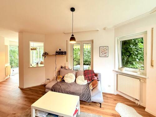Wohnzimmer EG - 1 Zimmer Mehrfamilienhaus, Wohnhaus in Regensburg