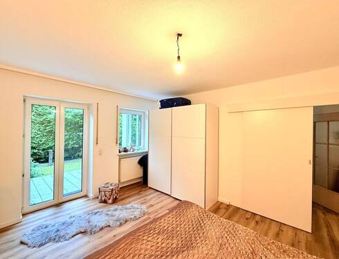 Schlafzimmer EG - 