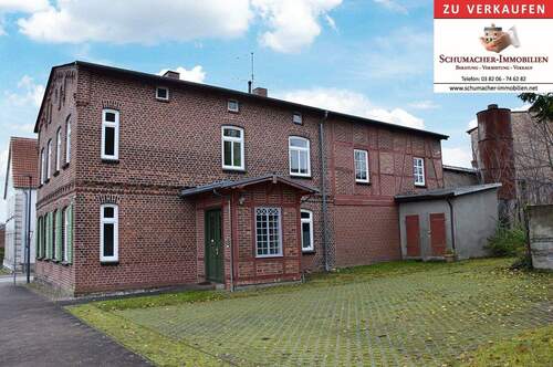 Aussenansicht - Facettenreiche Kombination als Wohn- undoder Geschäftshaus