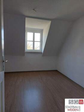 Schlafzimmer - Etagenwohnung mit 38,80 m&sup2; in Weiden in der Oberpfalz zur Miete