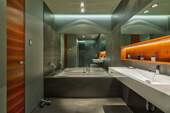 Badewanne mit Waschtisch - 