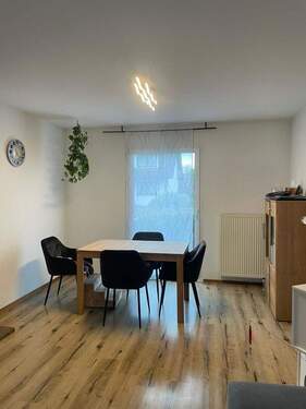 Wohnzimmer - Doppelhaushälfte mit 96,00 m² in Laufenburg zum Kaufen