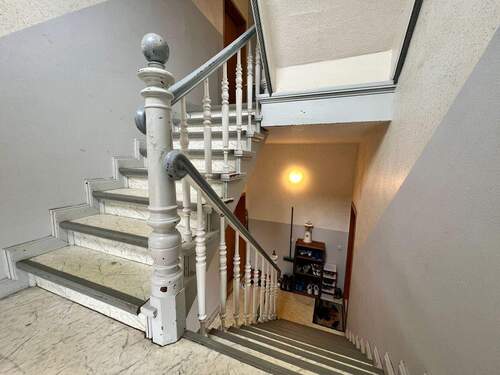 Treppenhaus - Mehrfamilienhaus, Wohnhaus in Schönebeck (Elbe) zum Kaufen