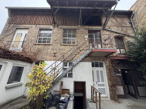 Hinterhaus - 