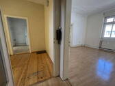 1. OG Zimmer 3 und Treppenhaus - 