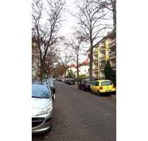 Nähe Reichstr. City-Wohnung mit Lift, Balkon u.Parkett (für Selbstnutzer oder Anleger) - Berlin Westend